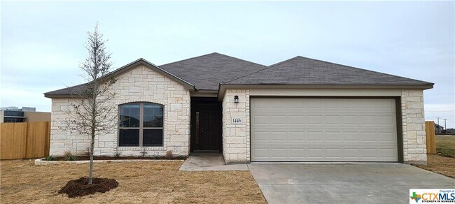 Photo - 1446 Lakeway Crossing Dr House