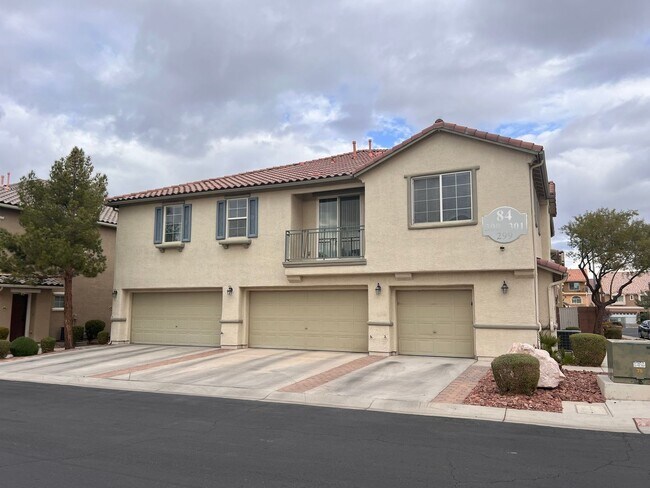 Photo - Southwest / Gated / Community pool and spa