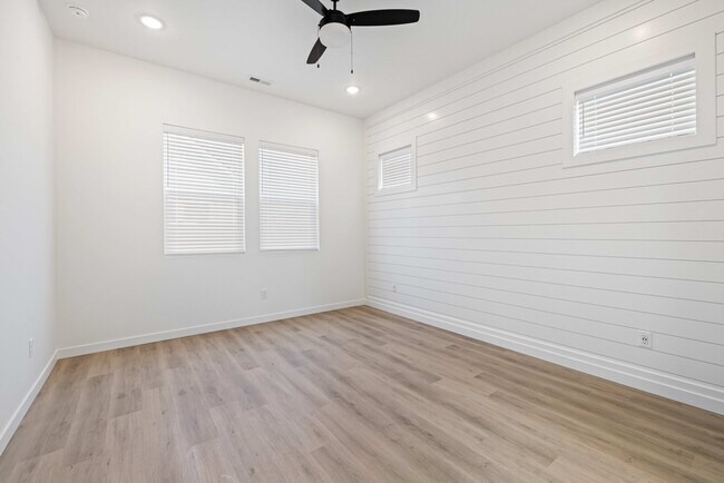 Photo - 4209 Saylor Ln