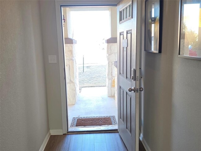 Photo - 300 Windy Reed Rd