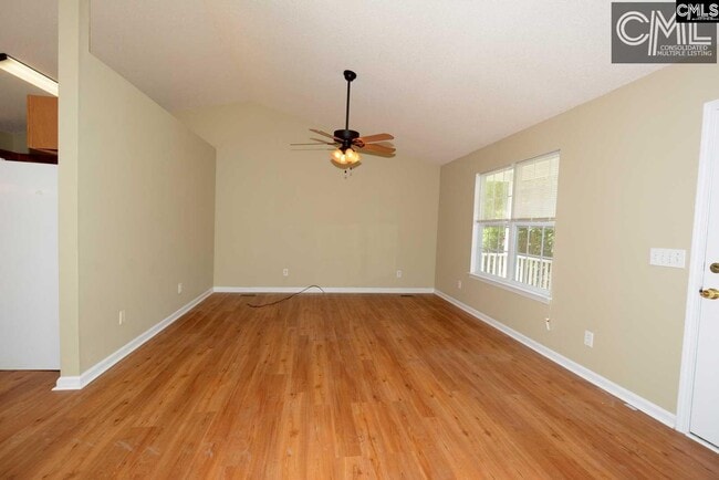 Photo - 357 Firebridge Dr