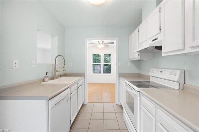 Photo - 337 Hutton Cir