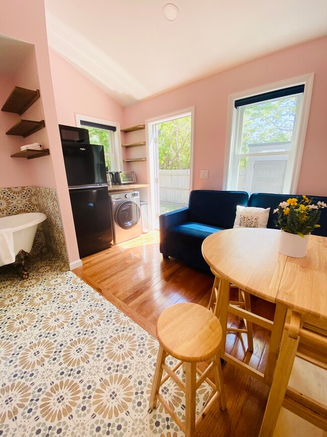 Photo - 7 Cushing Dr Unidad Seaside Studio