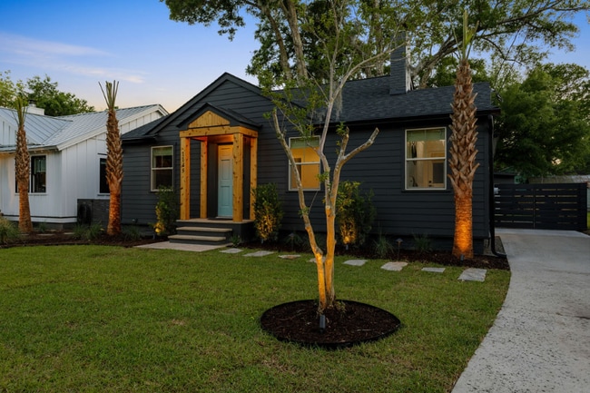 Building Photo - 1145 North Blvd