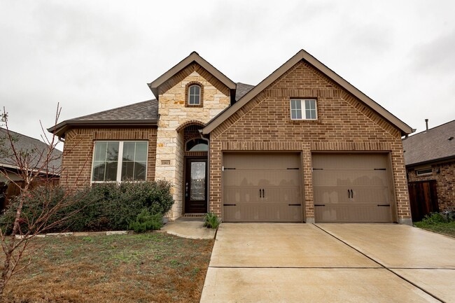 Building Photo - Comfort Meets Style – 3BR/2BA Home in Manor!