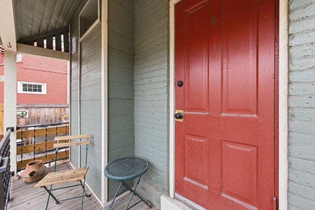 Photo - Cozy Studio in Charming Victorian Home in Baker District Unit #4