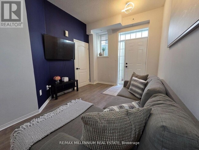 Photo - 601 Shoreline Dr
