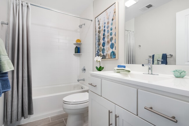 2nd Bath - Allure at Green Brook