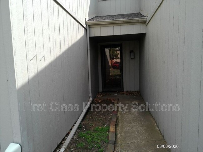 Photo - 1406 Mary Lee Ln