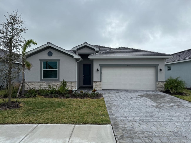 Building Photo - 8086 Shr Lk Dr Rental