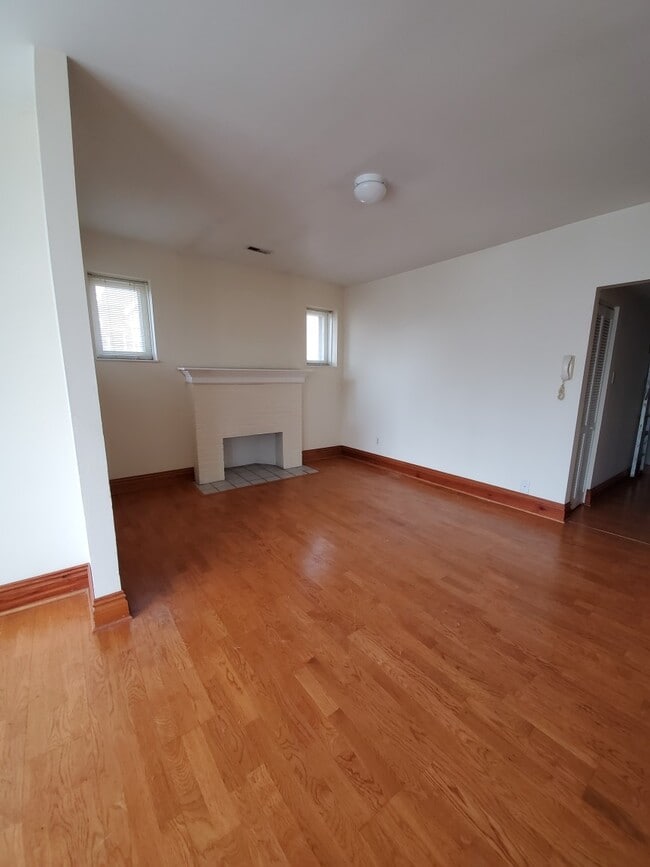 Photo - 308 Laurel St Unit 301