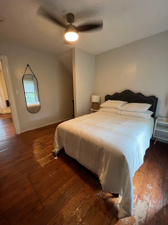 Photo - 46 Hickory St Unit 2