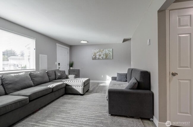 Photo - 10617-10617 10th Ave Ct S