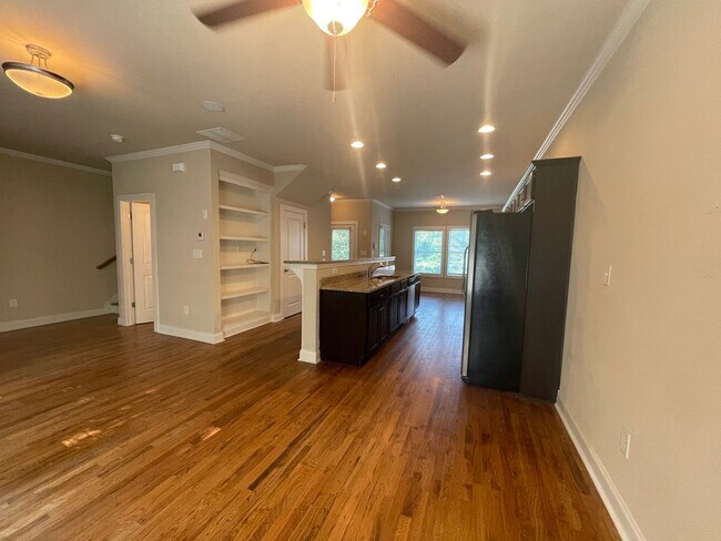 Photo - PRE-LEASING FOR AUGUST 2025!