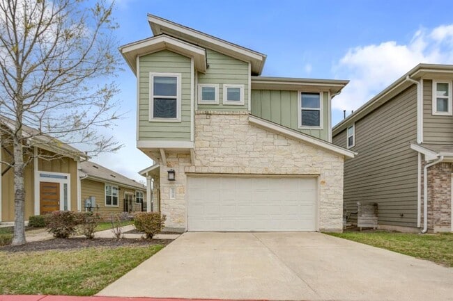 Building Photo - 5910 Rubicon Run