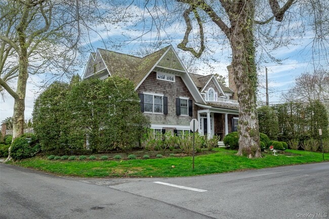 Photo - 1 Meadow Way