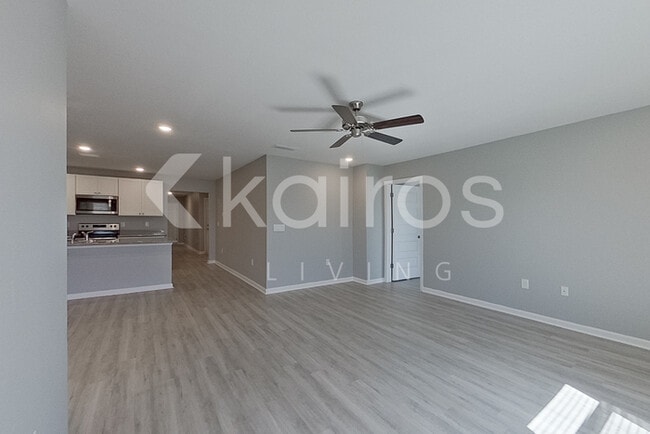 Photo - 4651 Malay Cir