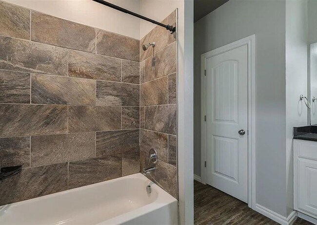1026 SW 91st St Unit 31