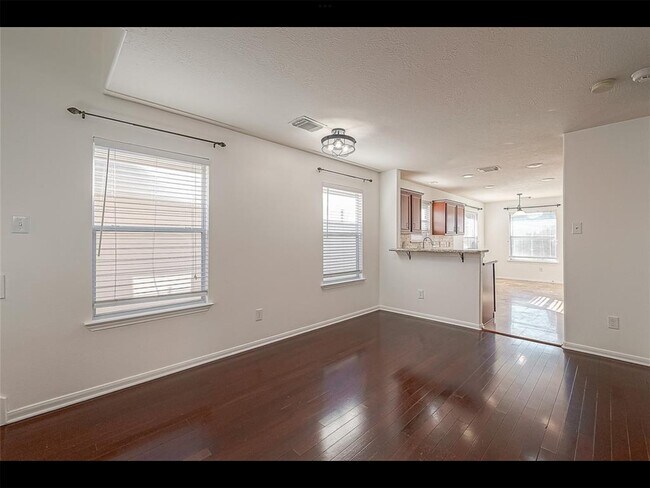 Photo - 10819 Waterfern Ct