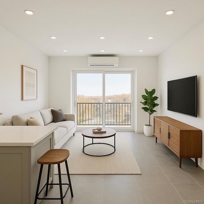 Photo - 356-370 Bayview Ave