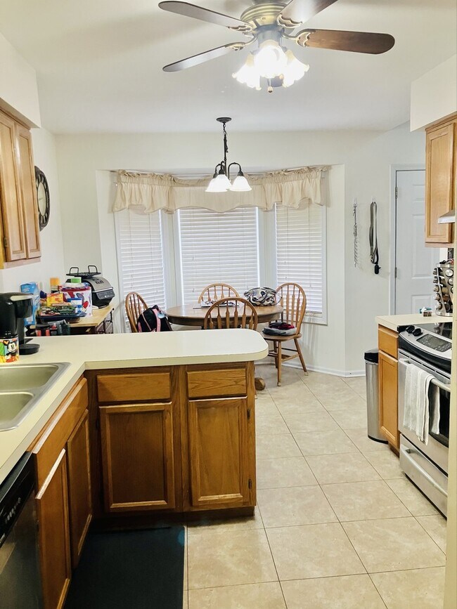 Photo - 3524 Willowview Ct