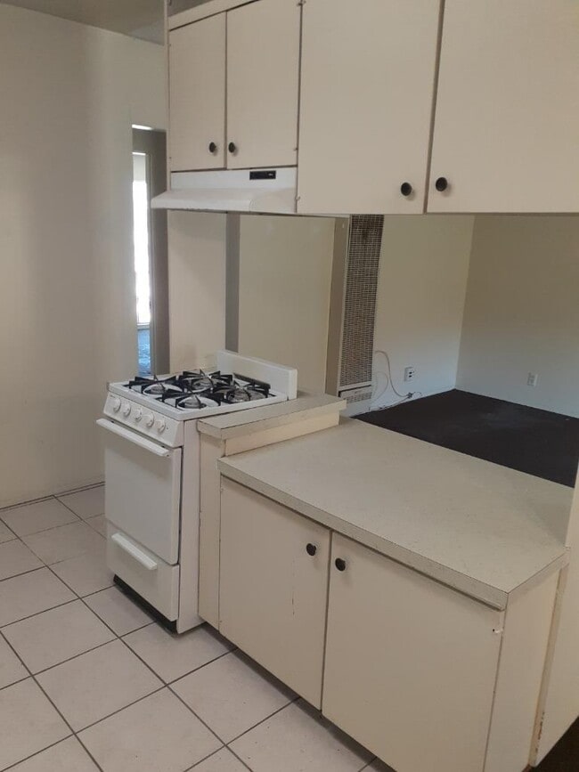 Photo - 742 Via Altamira Via Unit 9