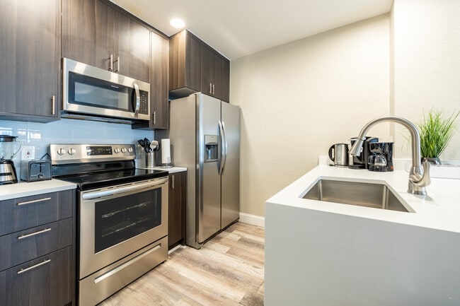 Photo - 2620 Lodi Cir