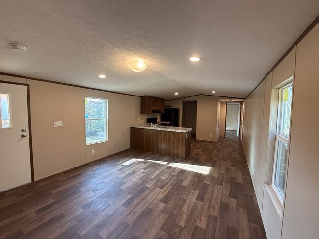 Photo - Energy-efficient mobile home for rent