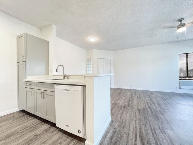 Photo - Just Refreshed Ewa Beach Condo with A/C