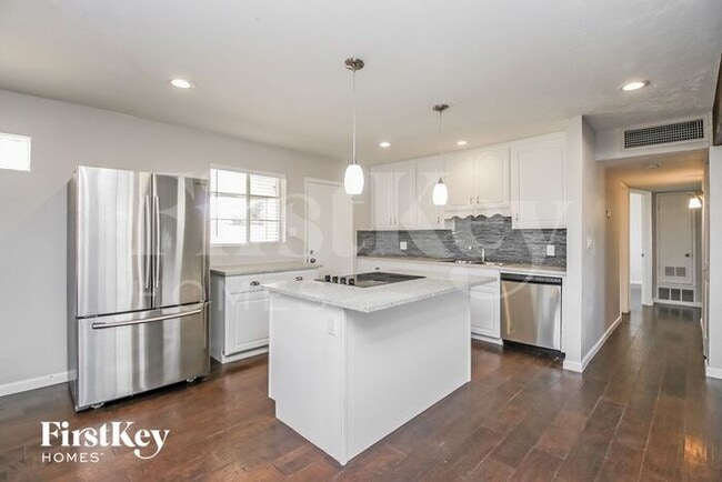 Photo - 7912 E Willetta St