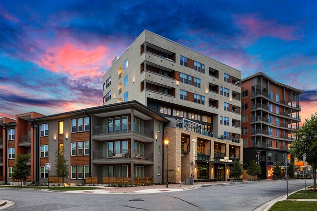 BranchPark_exterior_building 3-55 - AMLI Branch Park