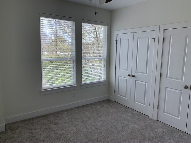 Photo - 2509 S Grand Blvd