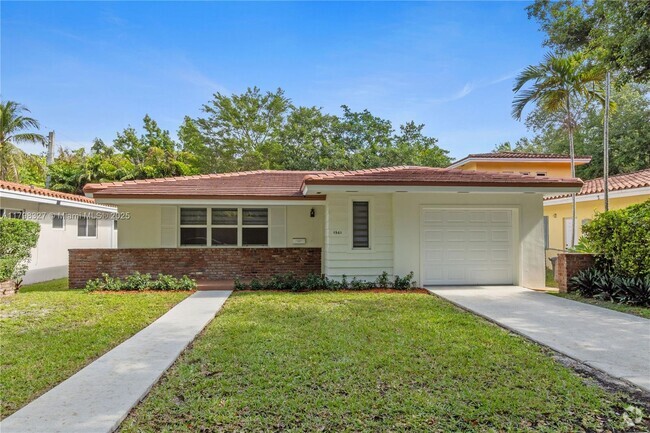 Building Photo - 1561 Alcala Ave Rental