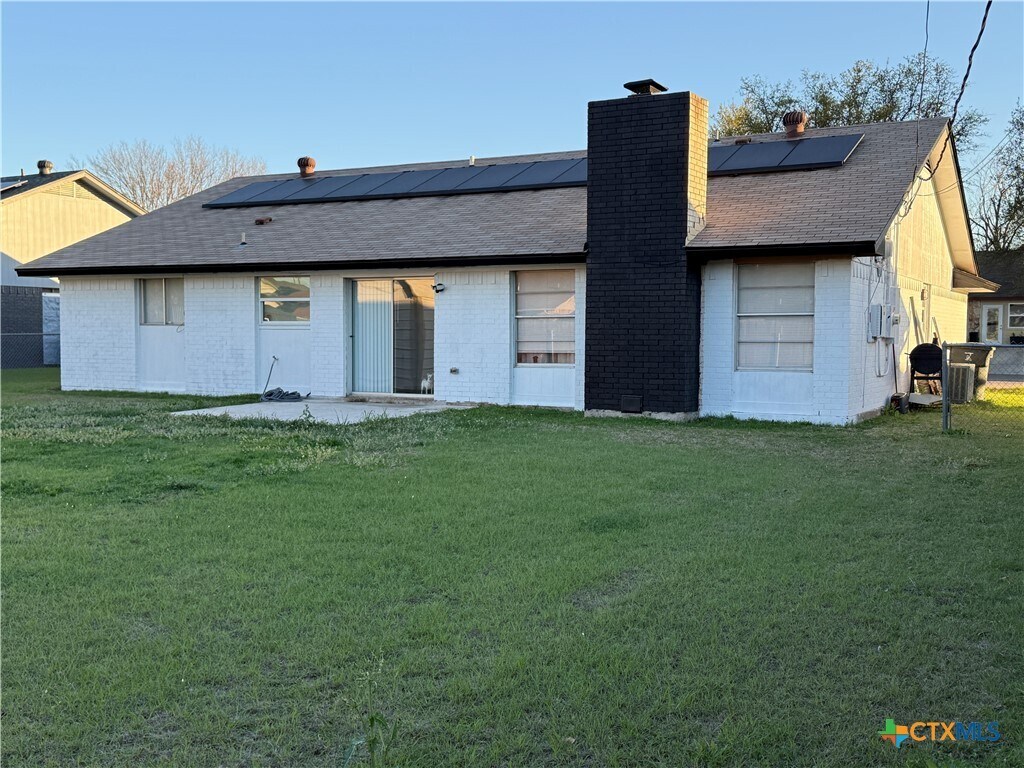 Photo - 1701 Kingman Rd