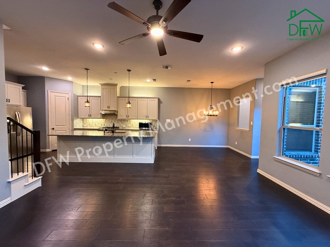 Photo - Spacious 3-Bedroom Townhome in Prime Arlington Location – Stylish, Modern, and Move-In Ready!