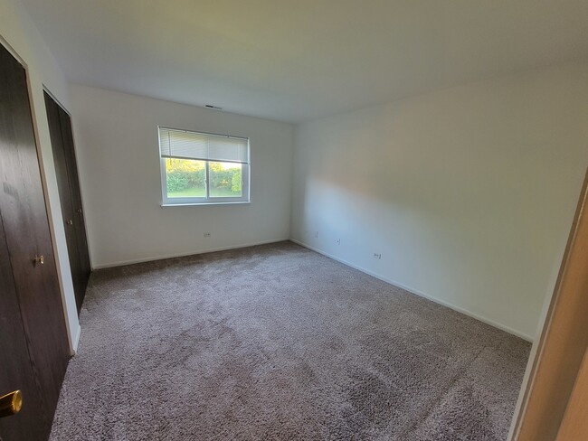 Photo - 1018 Castilian Ct Unidad 309