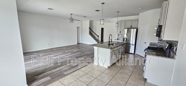 Photo - 710 Birch Hollow Dr