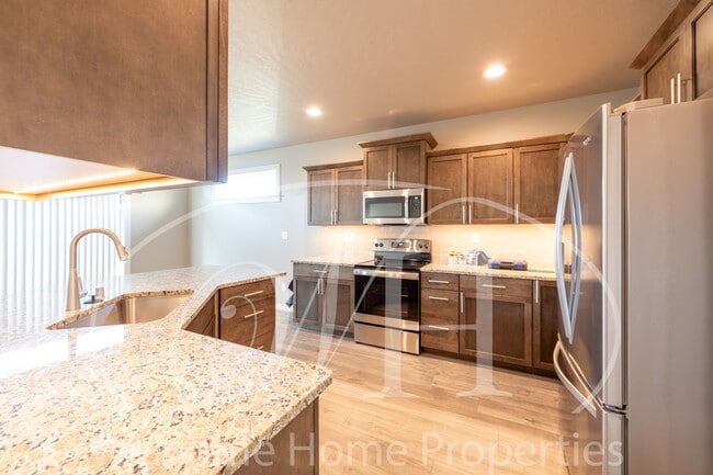 Photo - Brand NEW Home! Overlooking the Golf Course!