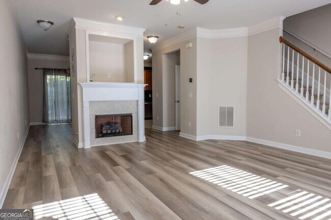 Photo - 1232 Harris Commons Pl