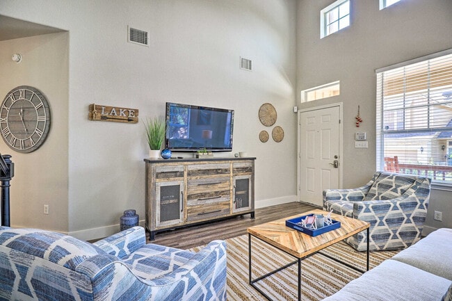 Building Photo - 21100 Santa Ana Cove Unit ID1383695P