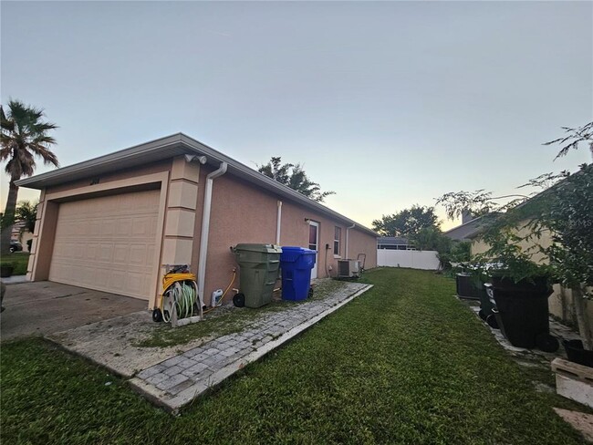 Photo - 2408 Lincolnshire Ct