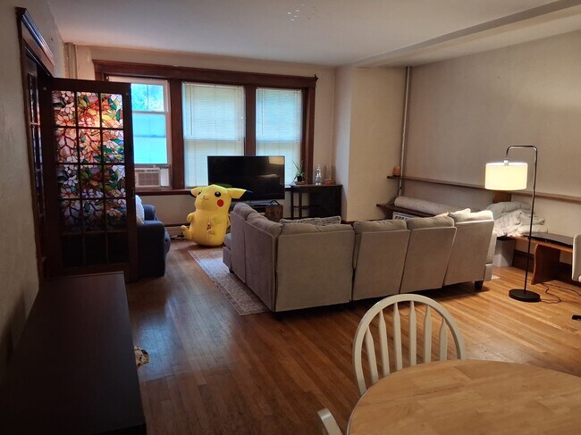 Photo - 10 Fairbanks St Unit 3-PERSONS-PRICE