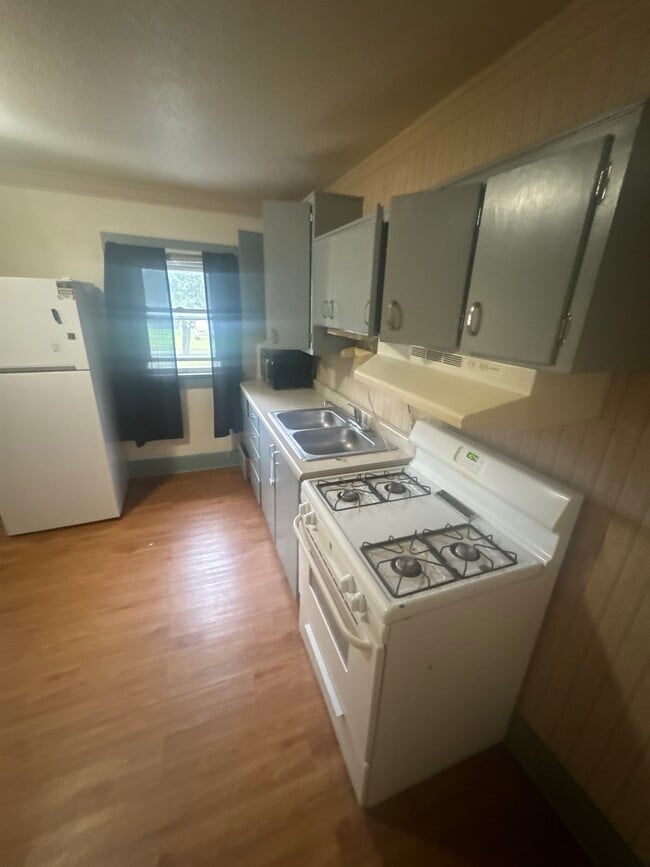 506 Linn St Unit 1