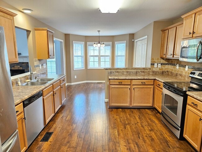 Photo - Rare 3 bedroom 2.5 bath home located in Dallas