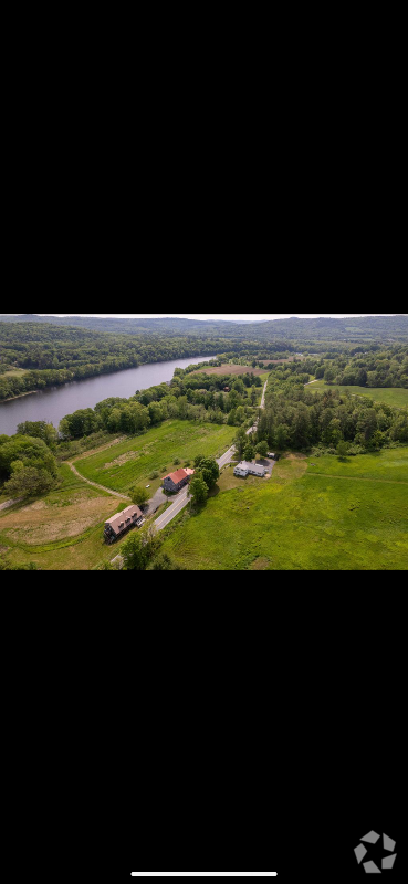 Building Photo - 1977 Connecticut River Rd Unit 1977 Connecticut River Road  B Rental