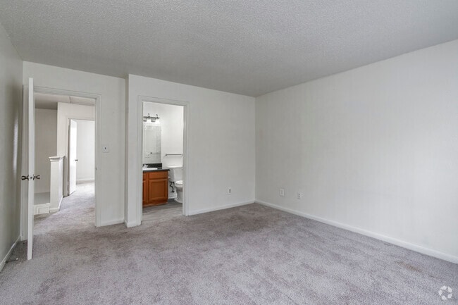 B - 2BR, 2BA - 1,930 SF - Master Bedroom