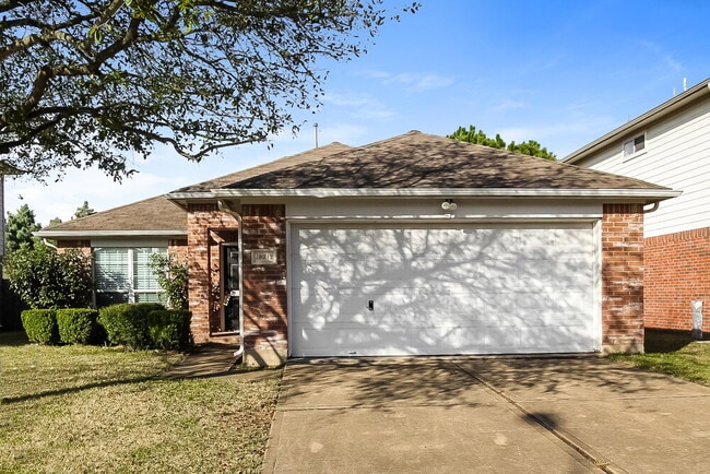 Building Photo - 19242 Hopeview Ct