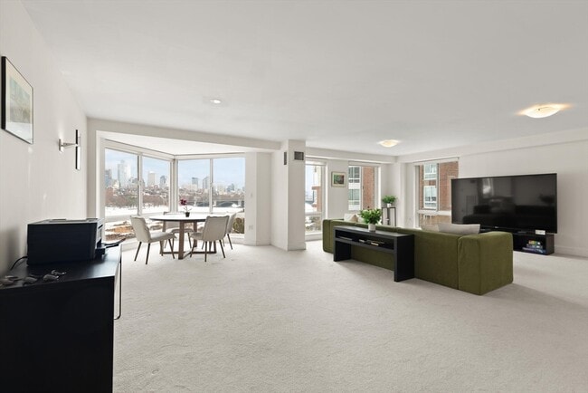 Photo - 75-83-83 Cambridge Pkwy Unit E502