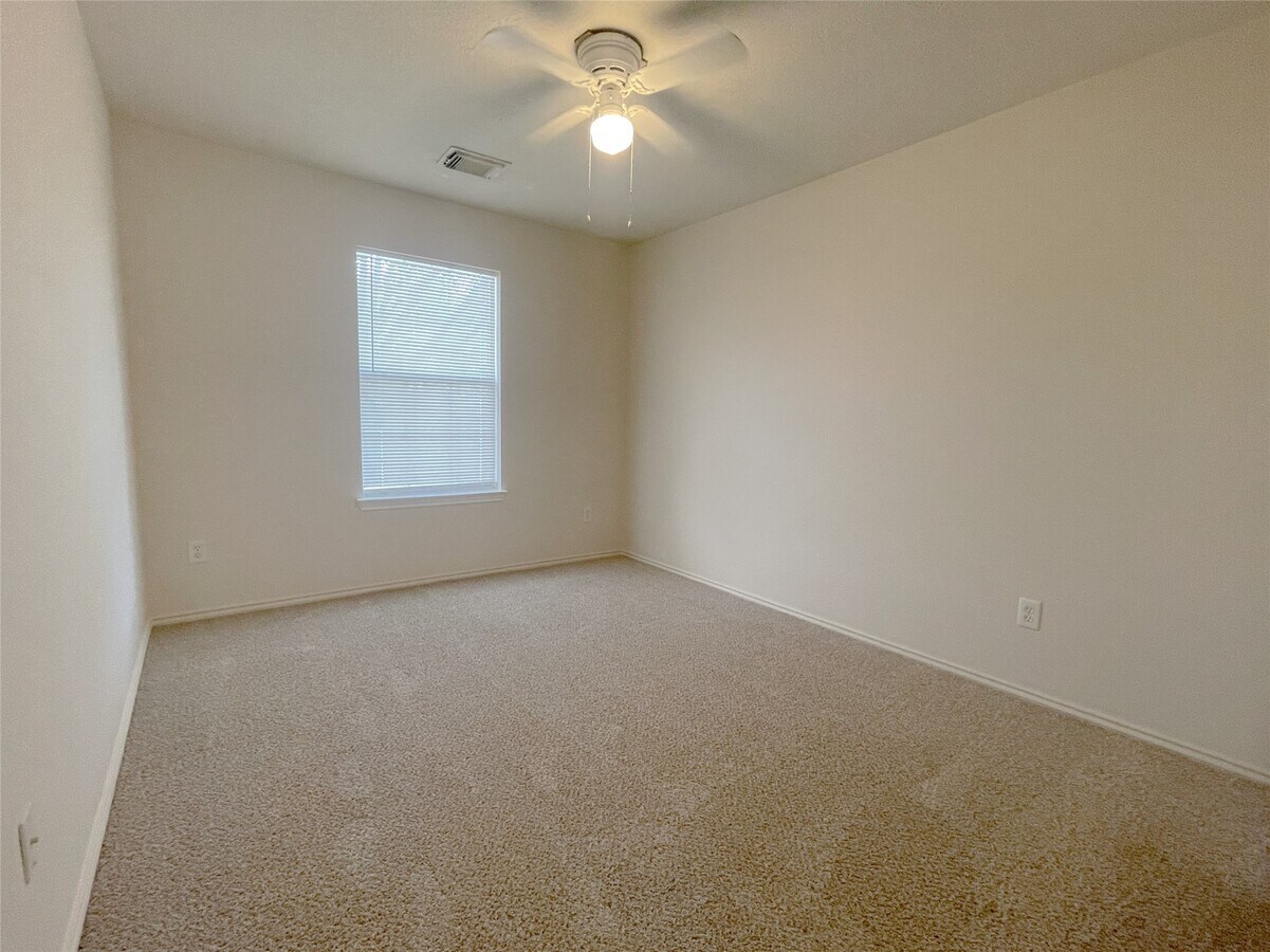 Photo - 20823 Dewberry Creek Ln