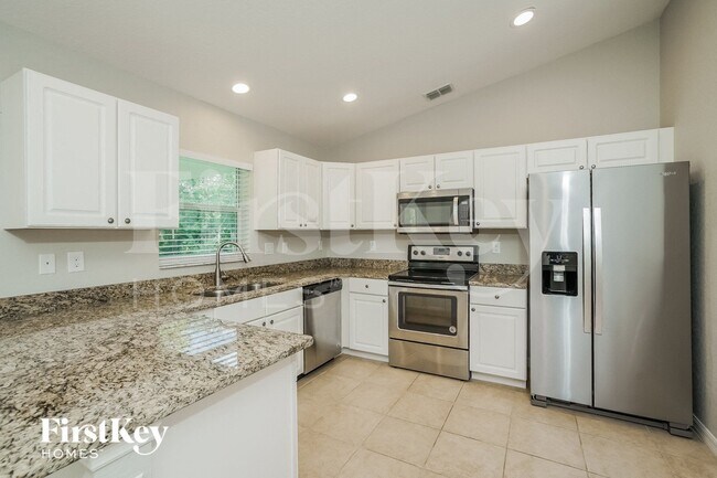 Photo - 3595 Gillot Blvd